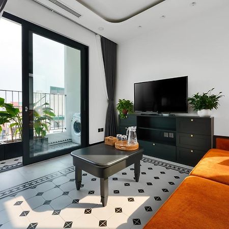 The Galaxy Home Doi Can Hotel And Apartment Hanoj Exteriér fotografie